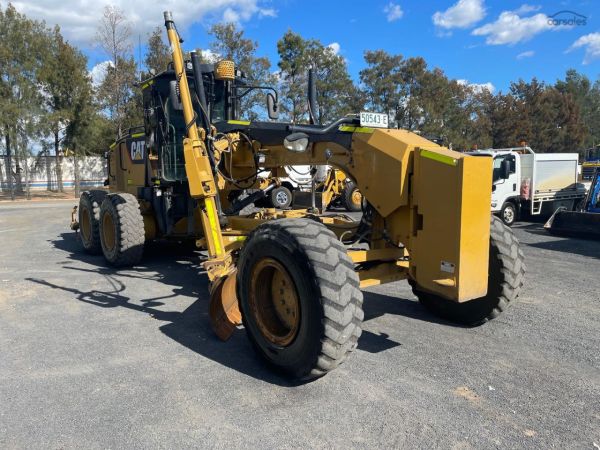 2017 Caterpillar 140M image