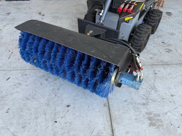 Mini Skid Attachment - Broom / Sweeper image