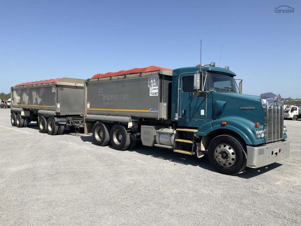 2017 Kenworth T409SAR Day Cab image