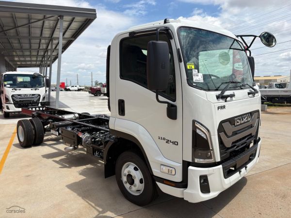 2026 Isuzu F Series FRR 110-240 MT D47 image