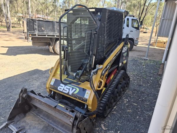 2023 ASV RT-40 image