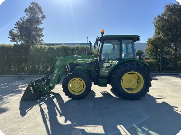 John Deere 5075E 4x4 Tractor image