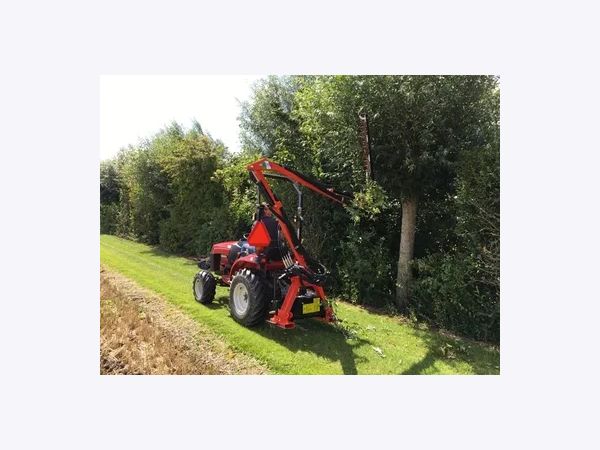 CLOVERAGRI HRT160 HEDGER image