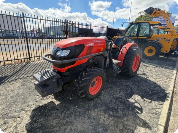 Kubota M5091 Narrow Tractor (Bunbury) image