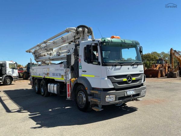 2011 Mercedes-Benz Axor 2633 image