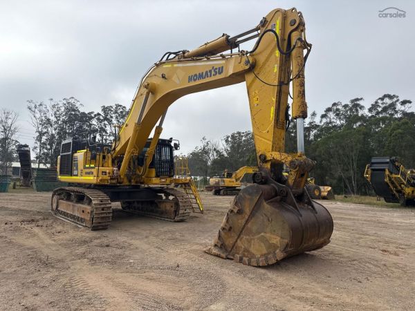 2017 Komatsu PC850-8 image