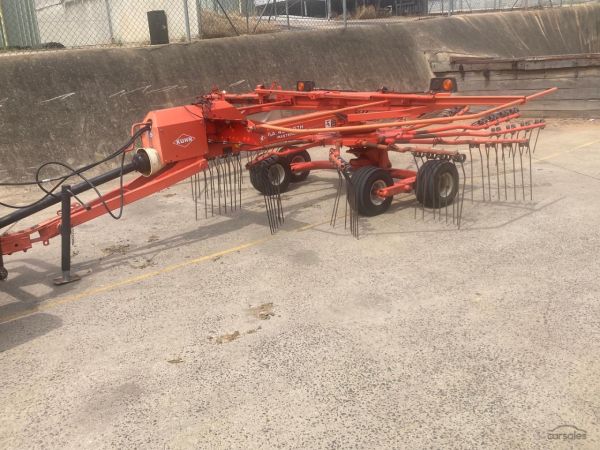 2010 Kuhn GA 4521 GTH Rotary Rake image