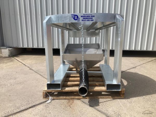 Woodlands Road Engineering 1 Tonne Bulka Bag Hopper