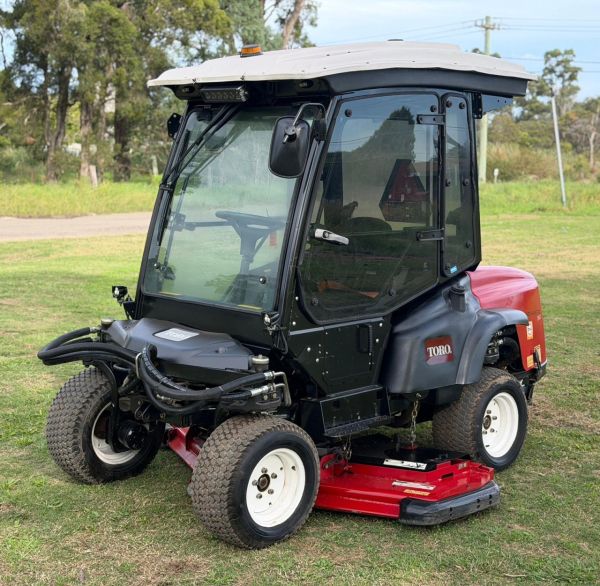 2021 Toro Groundmaster 360 Standard Ride On image