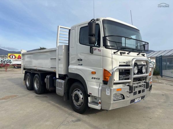 2020 Hino FS 700 2848 Tipper