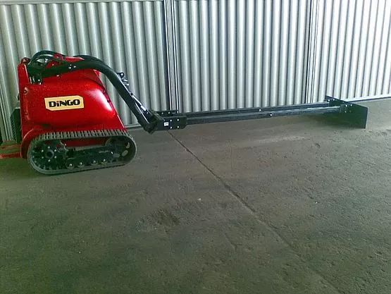 DINGO DEBRIS PULLER image