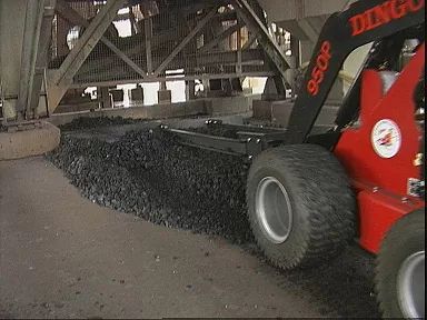 DINGO DEBRIS PULLER image