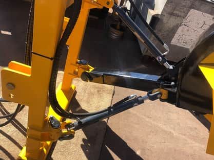 EZ-900 PTO Stump Grinder image