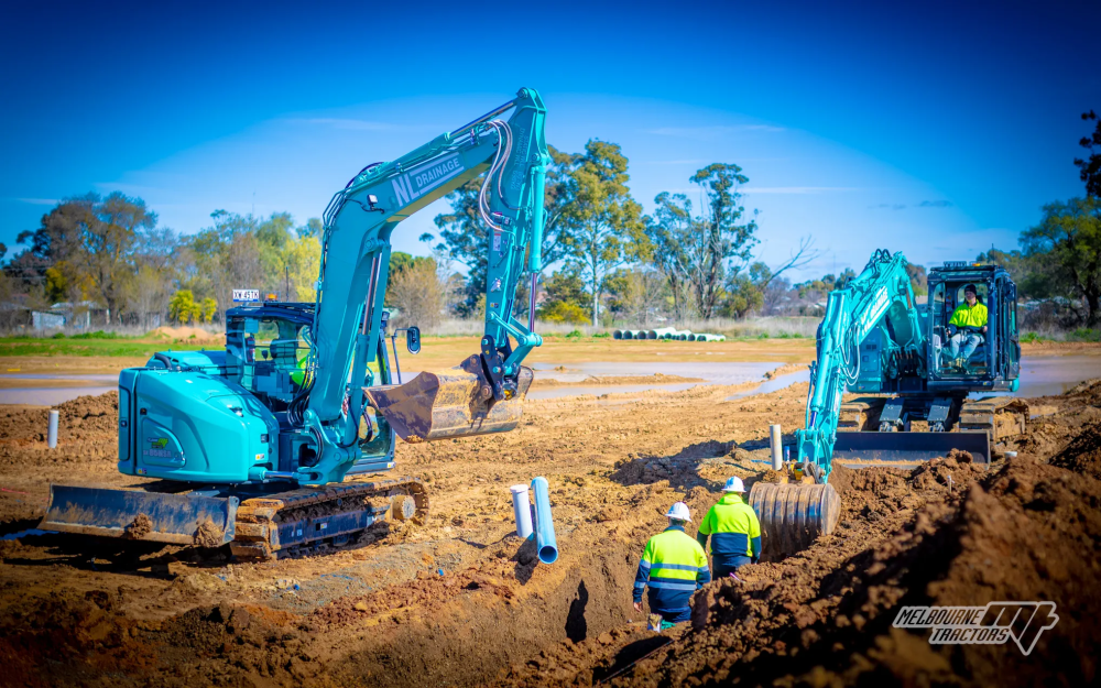 NL Drainage Expands Fleet with Kobelco SK135SR-7 and SK85SR-7 image